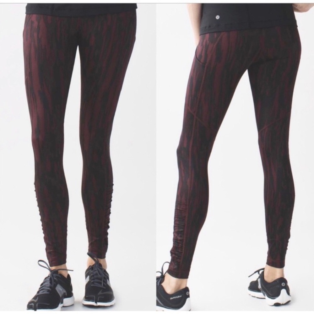 Lululemon Speed Tight IV Painted Animal Bordeaux